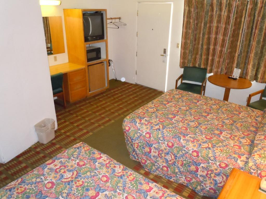 Value Inn Fallon Dış mekan fotoğraf